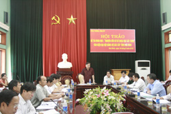 Đồng chí Hoàng Việt Cường, Bí thư Tỉnh uỷ, Chủ tịch HĐND tỉnh phát biểu chỉ đạo hội nghị